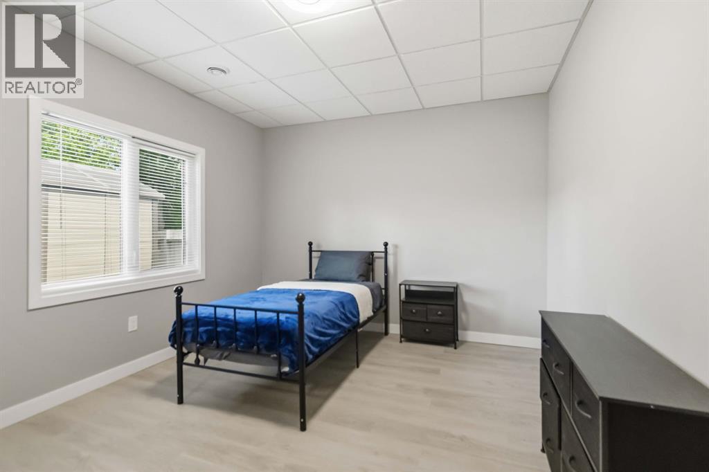 98 Hill Drive Property Photo 33