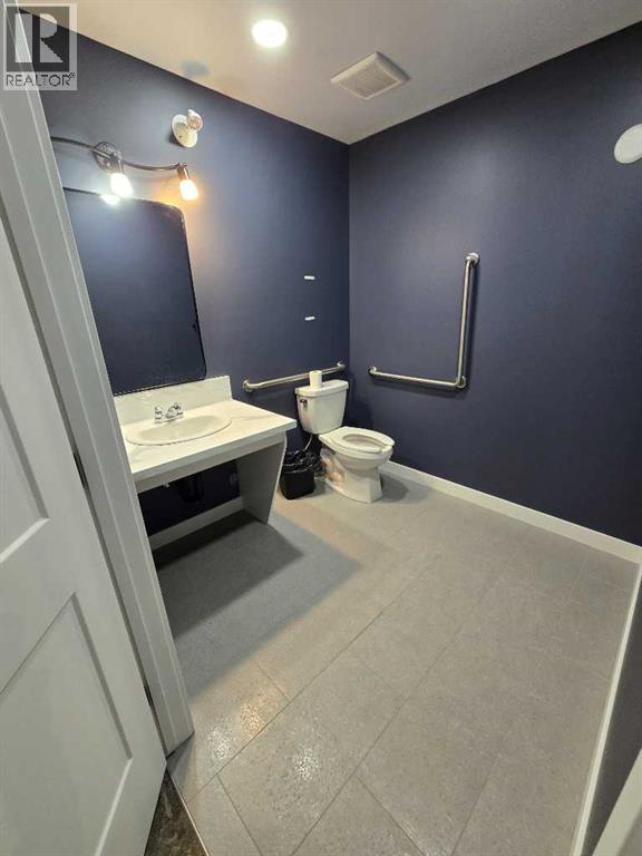 4707 50 Street Property Photo 13