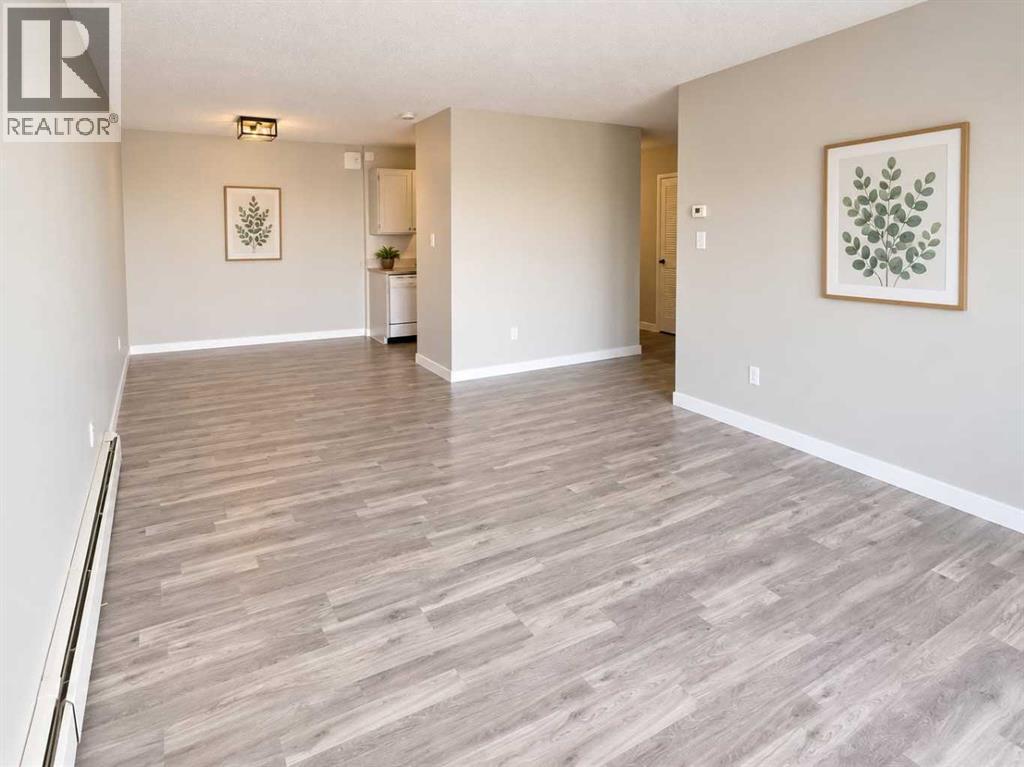 8948 Elbow Drive Southwest Property Photo 6