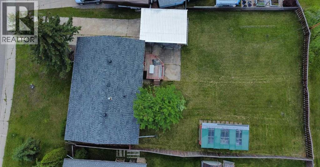 410 7 Street Property Photo 2