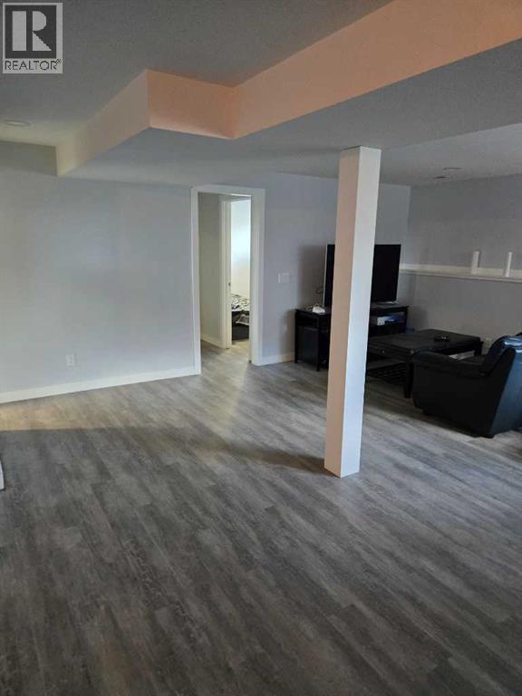 410 7 Street Property Photo 25