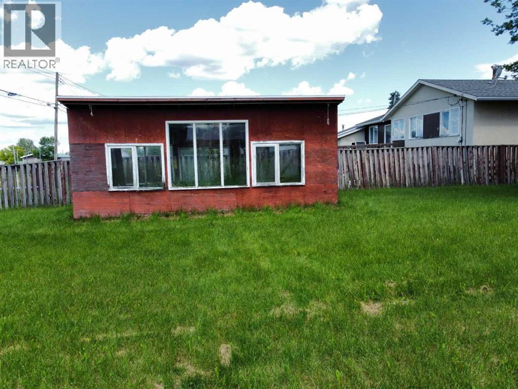410 7 Street Property Photo 39