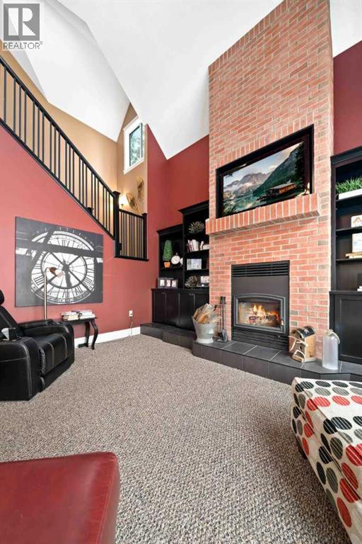 210 6 Avenue Property Photo 10
