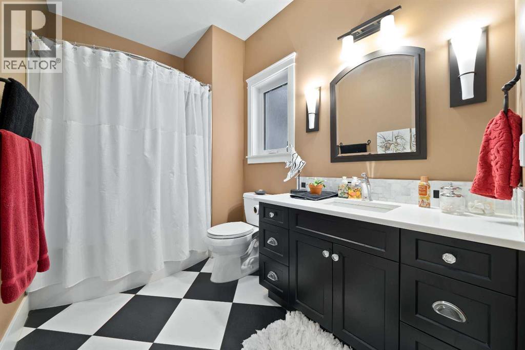 210 6 Avenue Property Photo 15