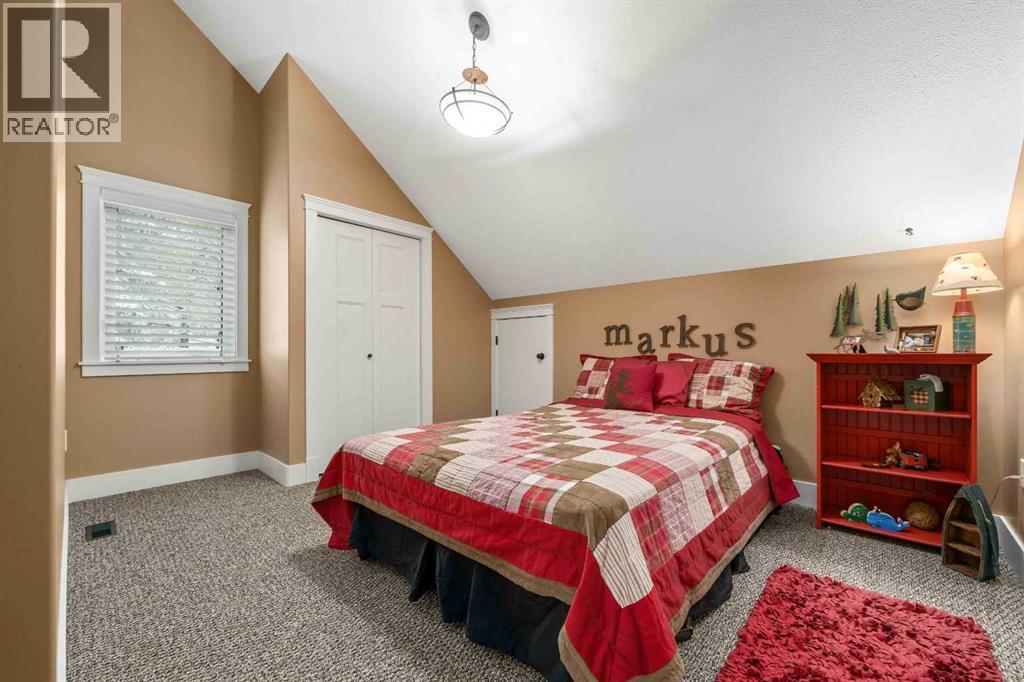 210 6 Avenue Property Photo 21