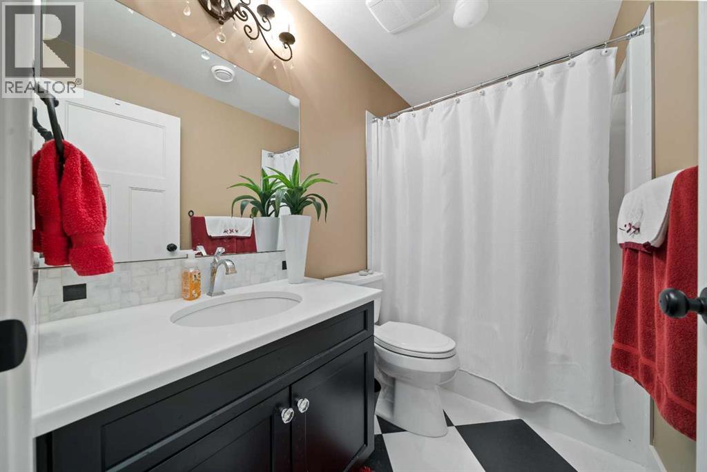 210 6 Avenue Property Photo 33
