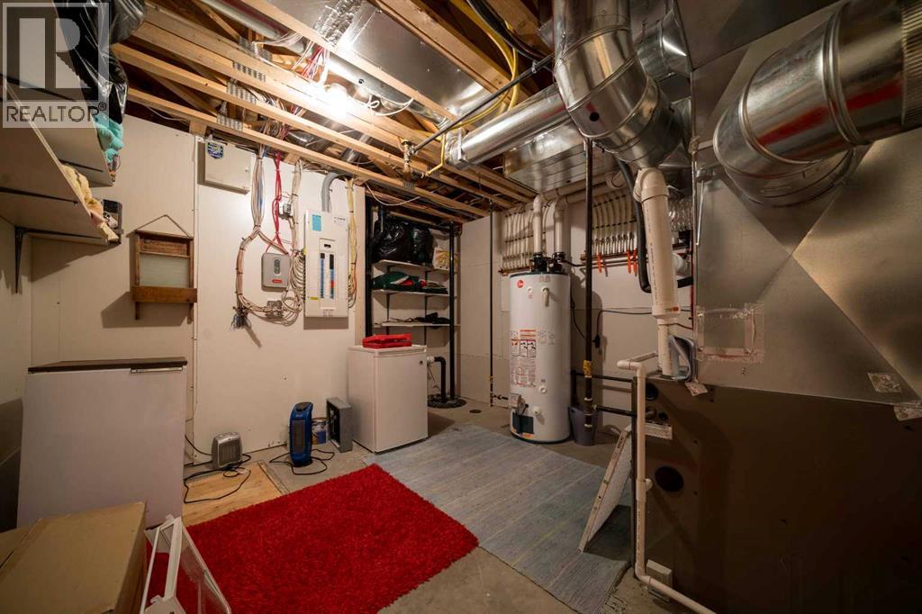 210 6 Avenue Property Photo 35