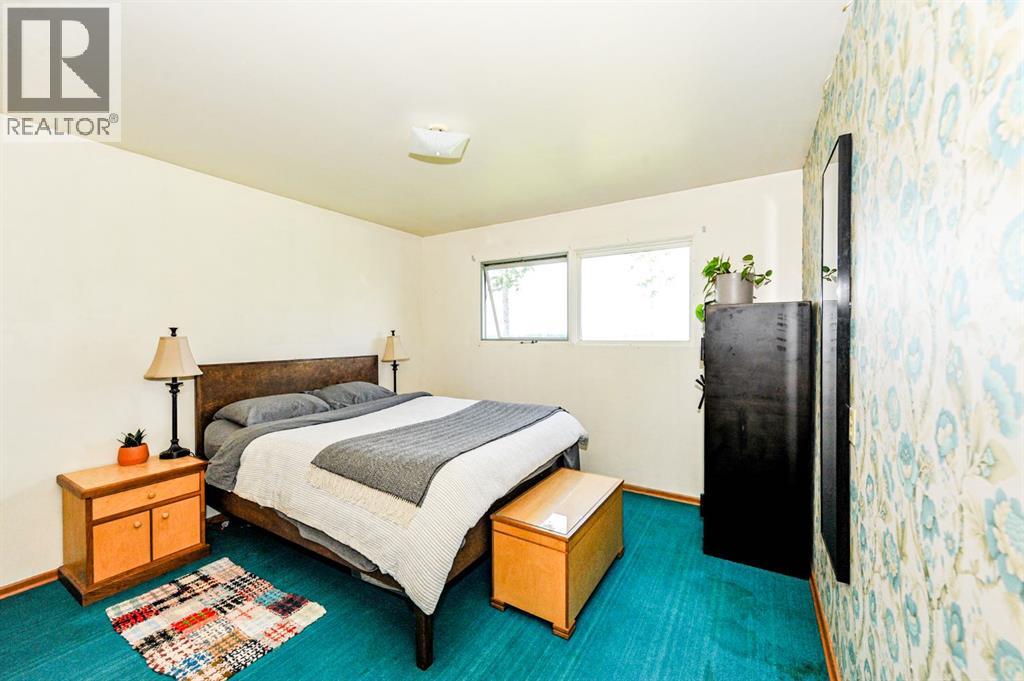 430042 Range Road 220 Property Photo 13