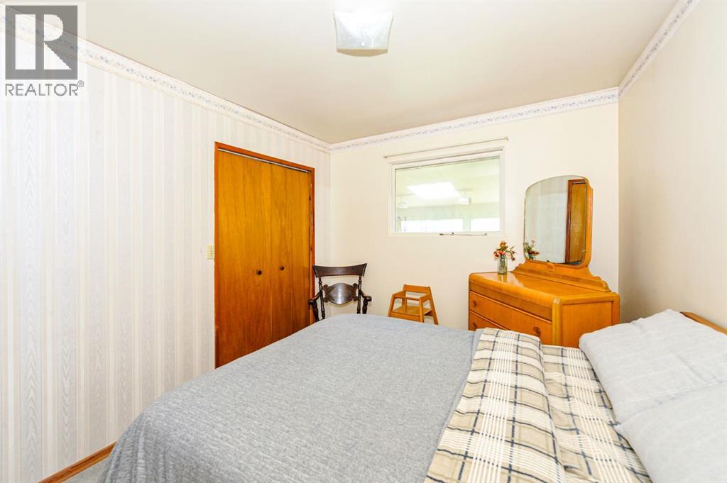 430042 Range Road 220 Property Photo 15