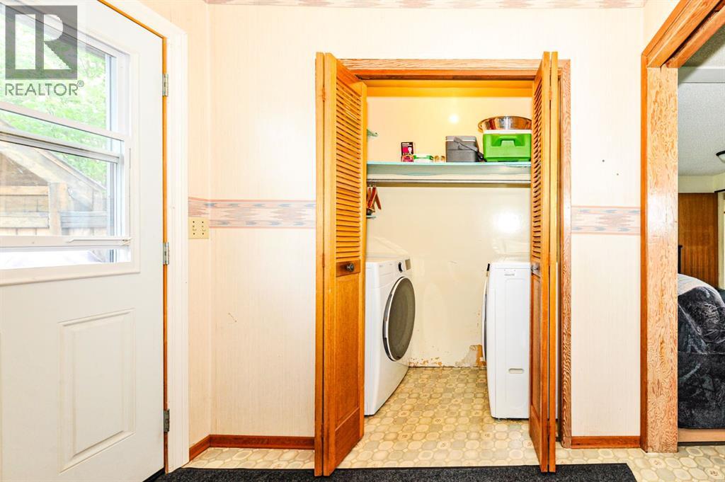 430042 Range Road 220 Property Photo 22