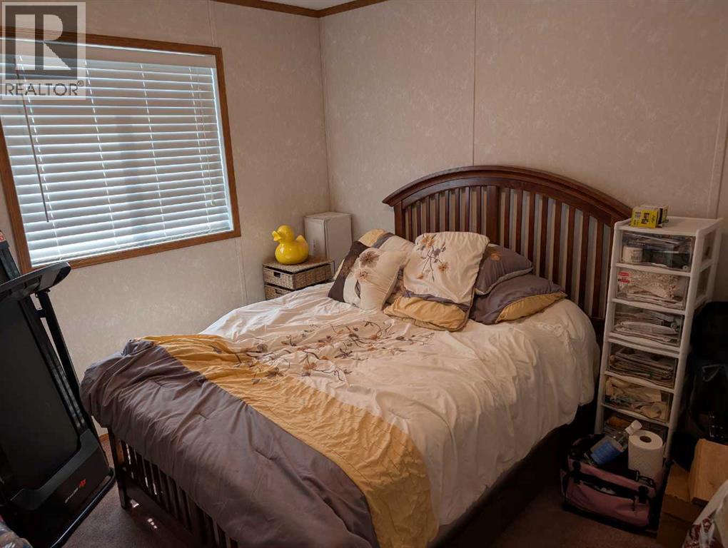 4915 1 Street Property Photo 16