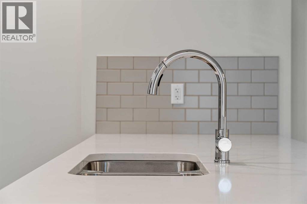 42 Cranbrook Gardens Southeast Property Photo 7