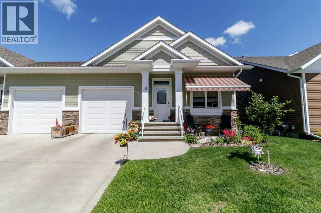 12 Beardsley Crescent Property Photo 1