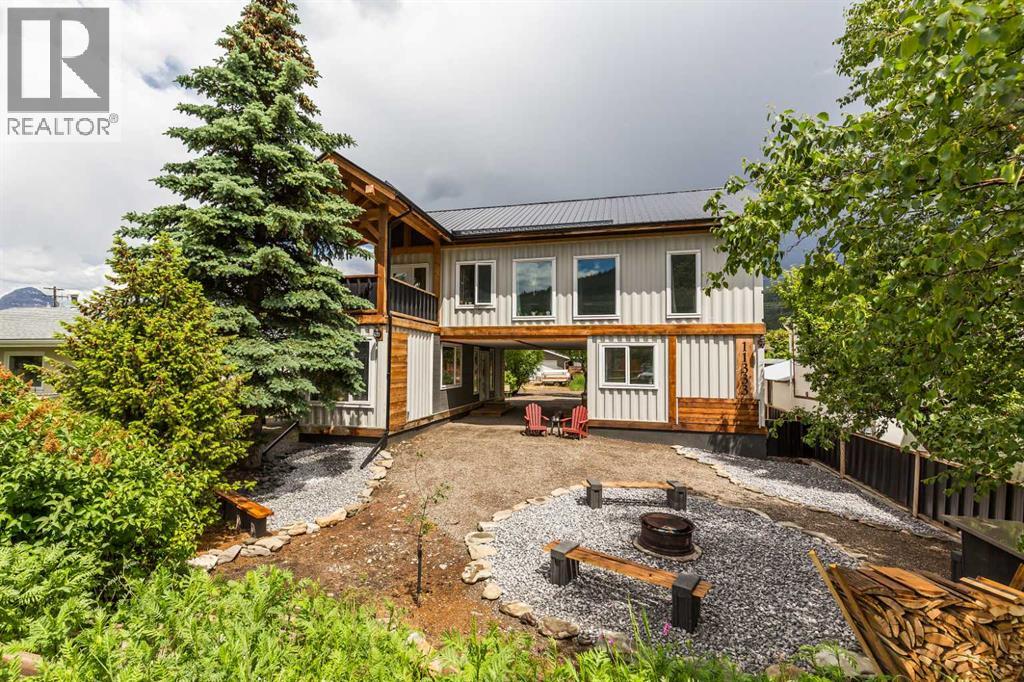 11333 20 Avenue Property Photo 1