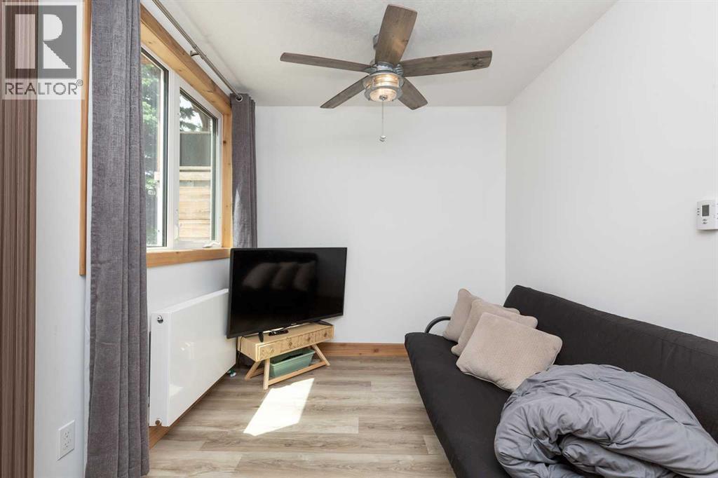 11333 20 Avenue Property Photo 12