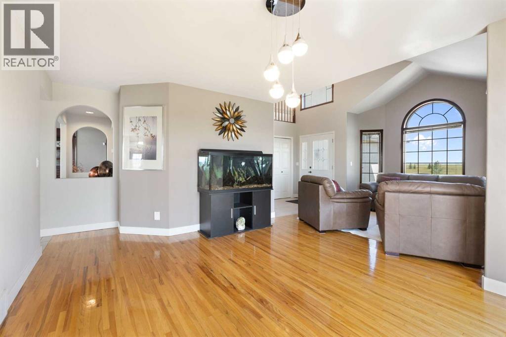 250257 Range Road 271 Property Photo 5