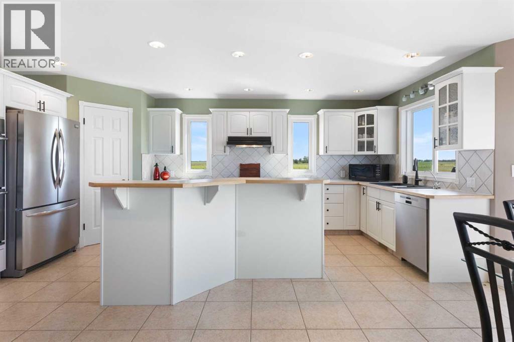 250257 Range Road 271 Property Photo 10