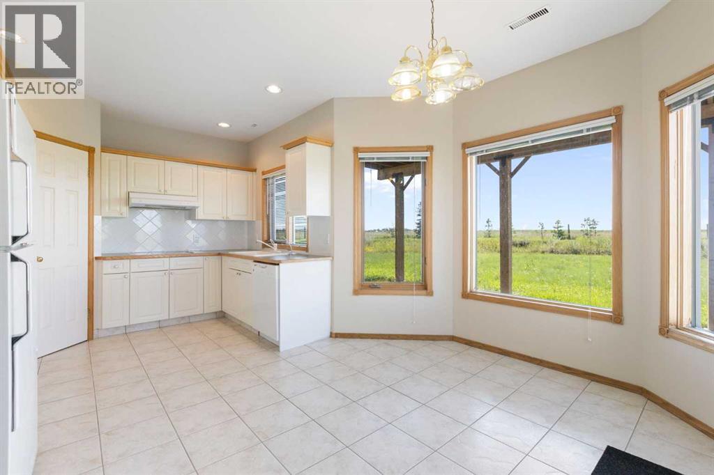 250257 Range Road 271 Property Photo 32