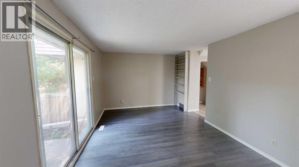115 Lafayette Boulevard West Property Photo 6