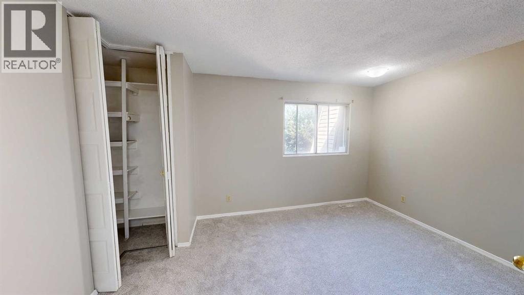 115 Lafayette Boulevard West Property Photo 12