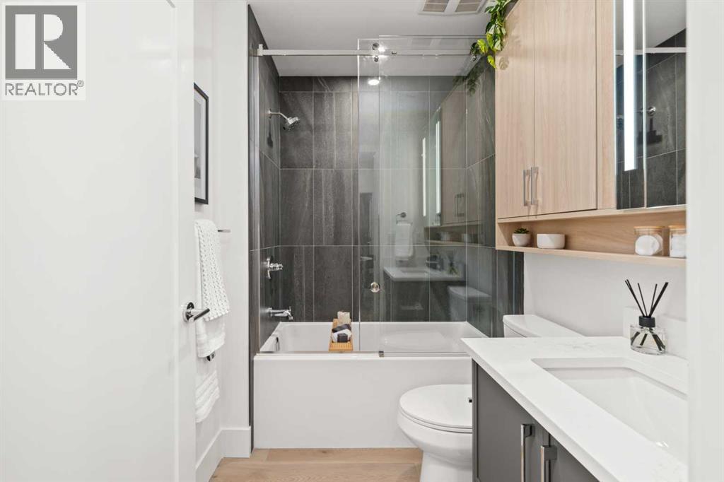 1850 80 Street Southwest Property Photo 3