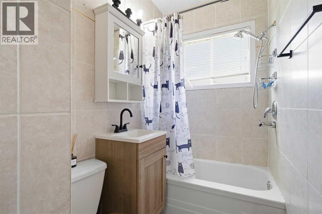 10122 106 Avenue Property Photo 15