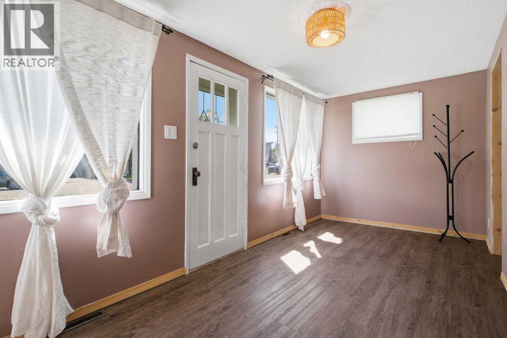 10122 106 Avenue Property Photo 20