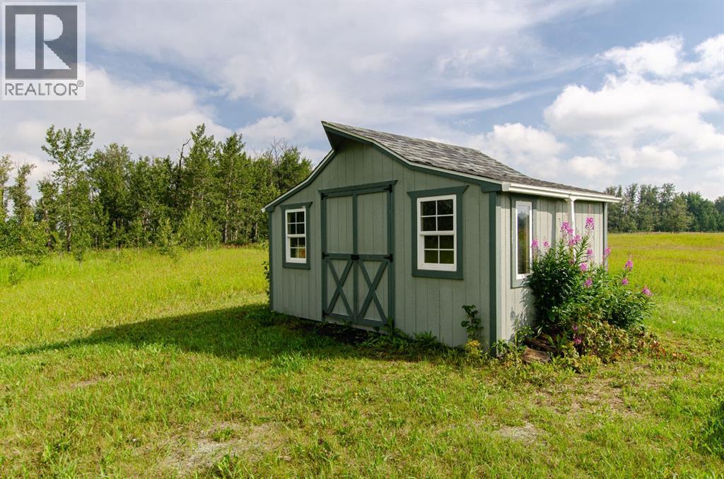 40518 Highway 821 Property Photo 8
