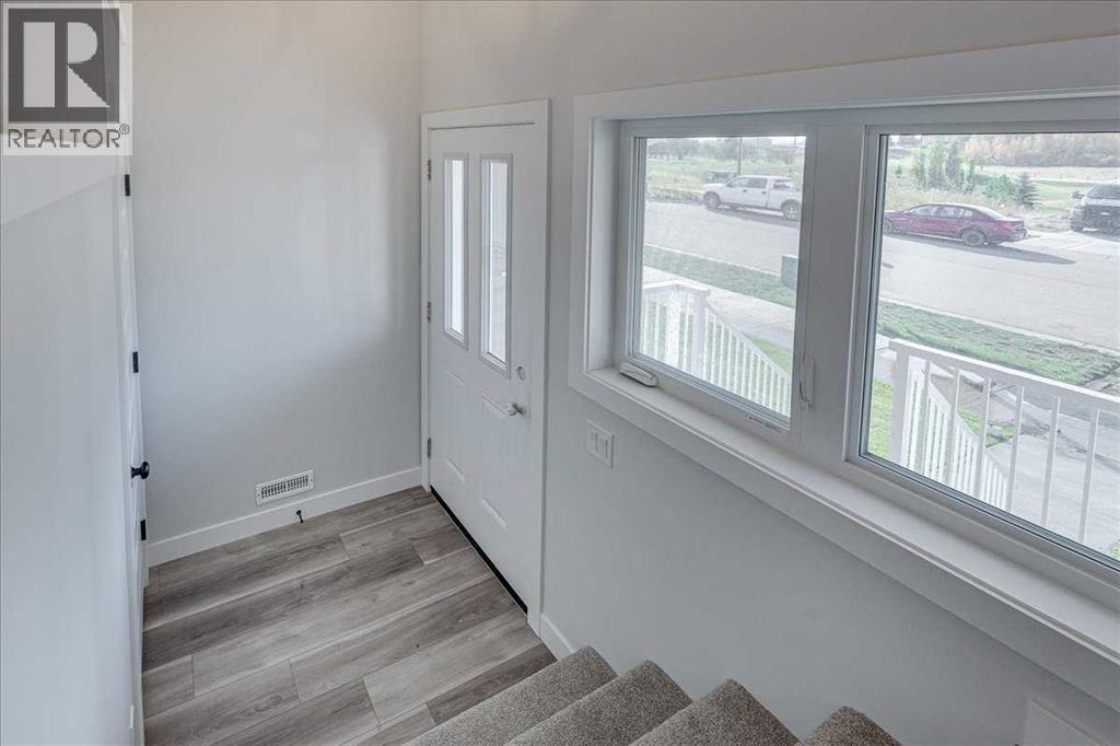 10 Memorial Parkway Property Photo 5