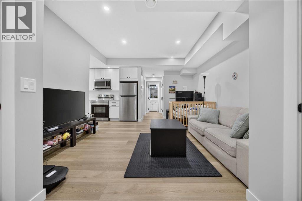 4620 81 Street Nw Property Photo 37