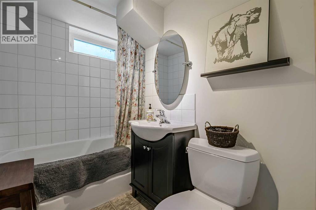 338076 Meridian Street Property Photo 20