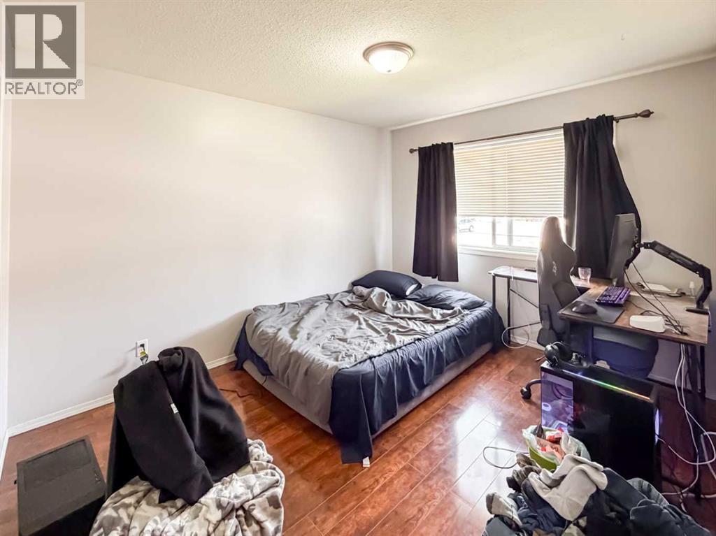 10761 74 Avenue Property Photo 14