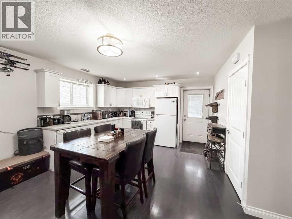 10761 74 Avenue Property Photo 19