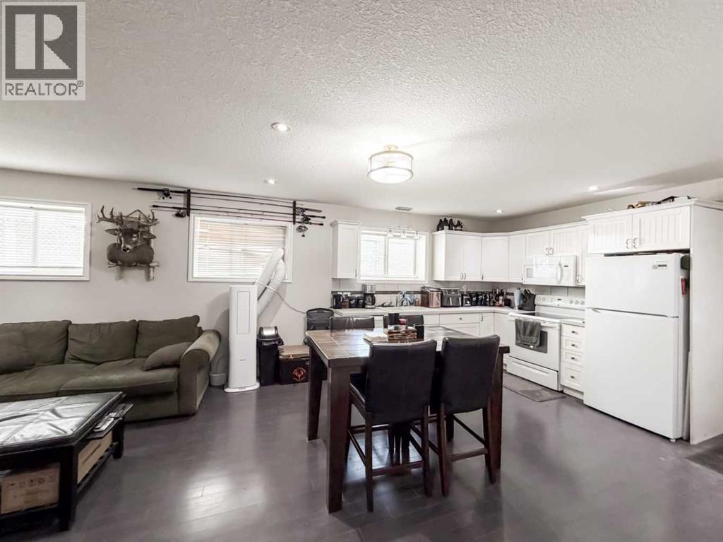 10761 74 Avenue Property Photo 20