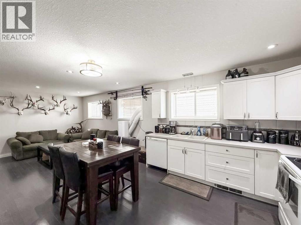 10761 74 Avenue Property Photo 21