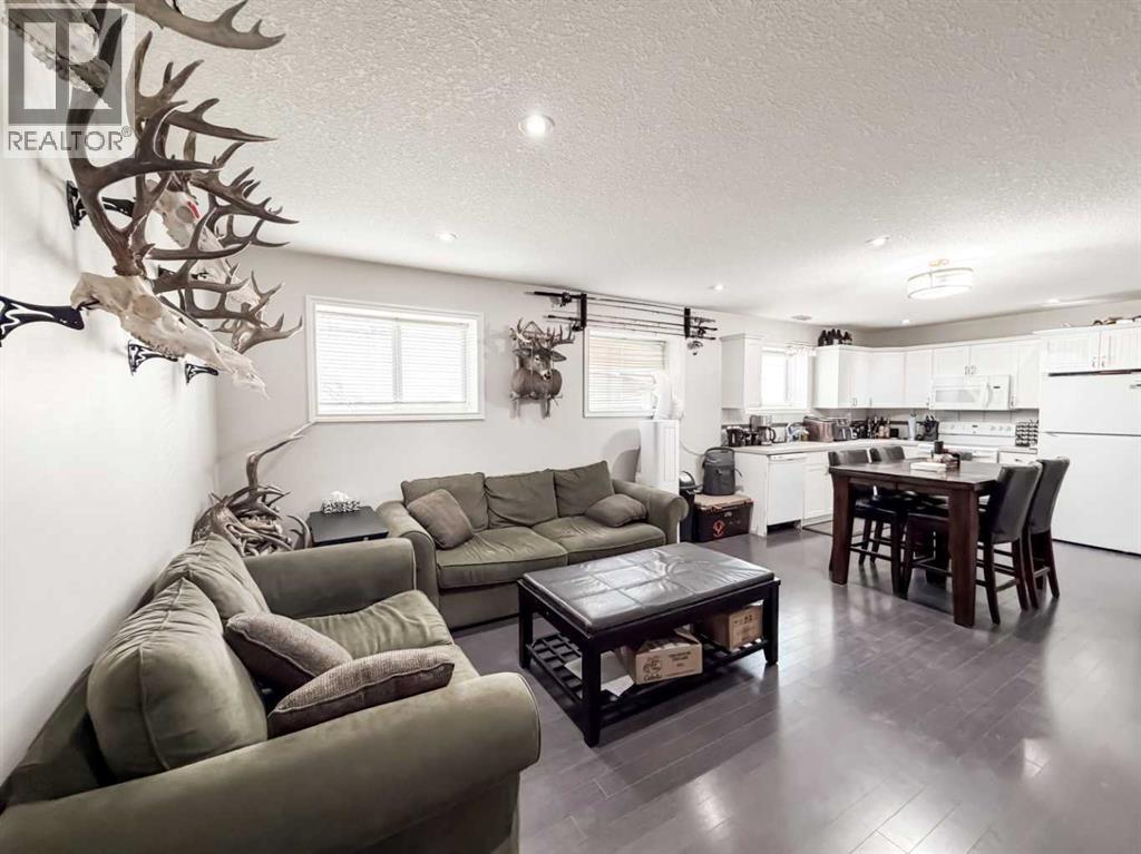 10761 74 Avenue Property Photo 24