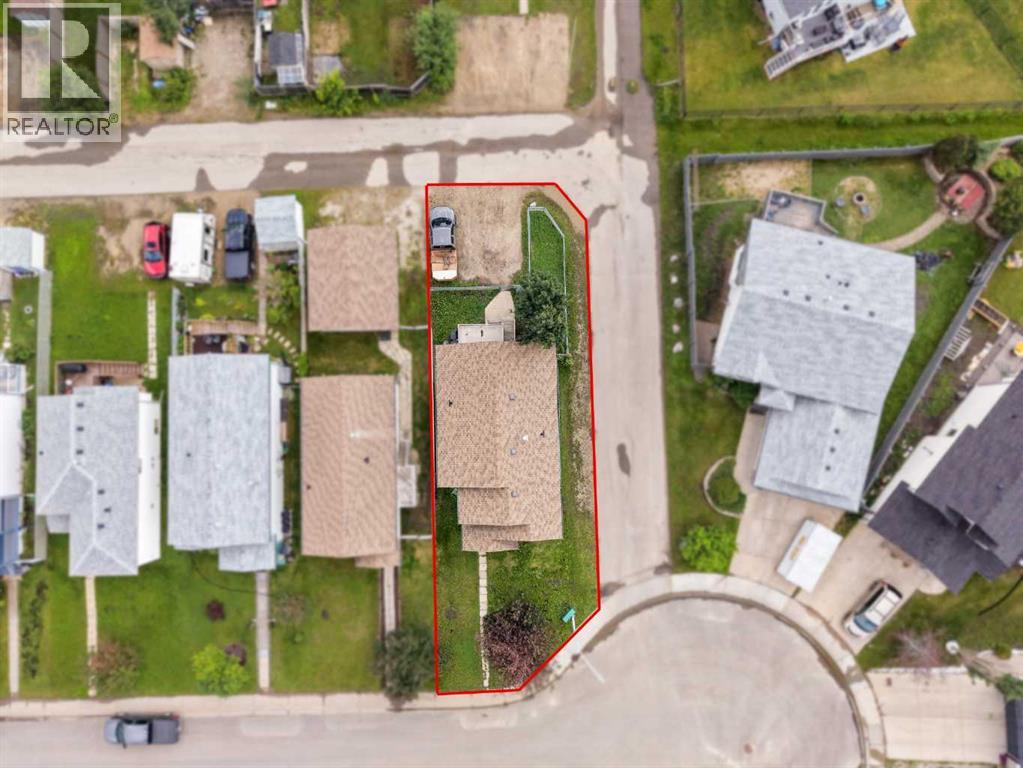 10761 74 Avenue Property Photo 39