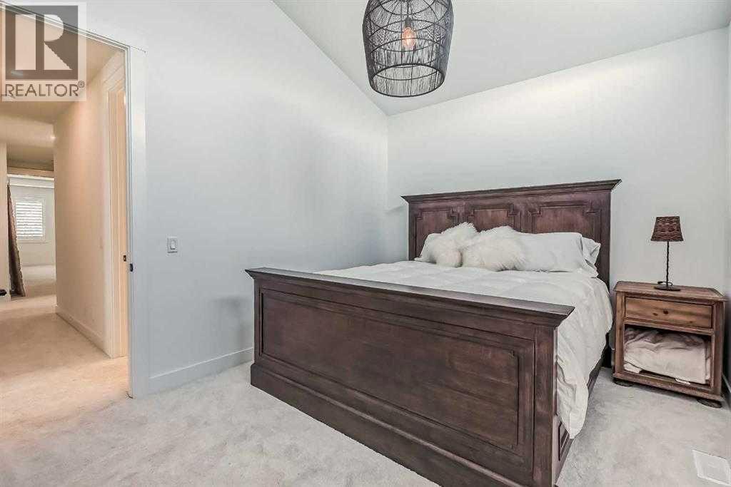 276 Cranbrook Point Se Property Photo 30