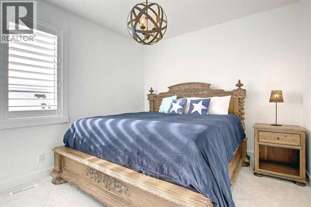276 Cranbrook Point Se Property Photo 32