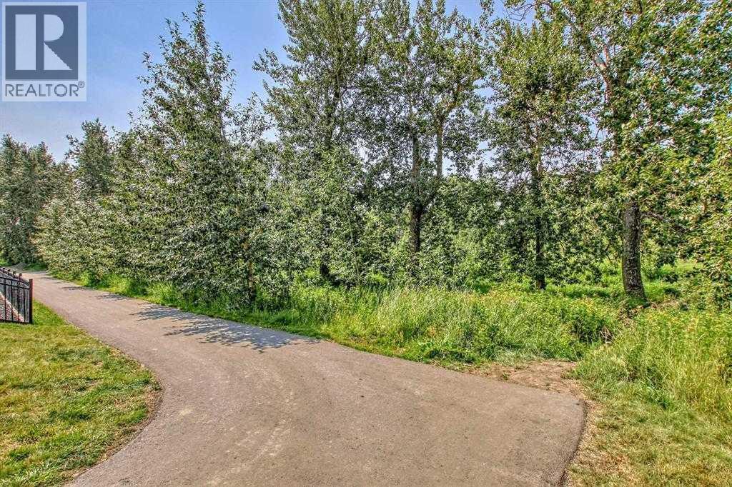 276 Cranbrook Point Se Property Photo 48