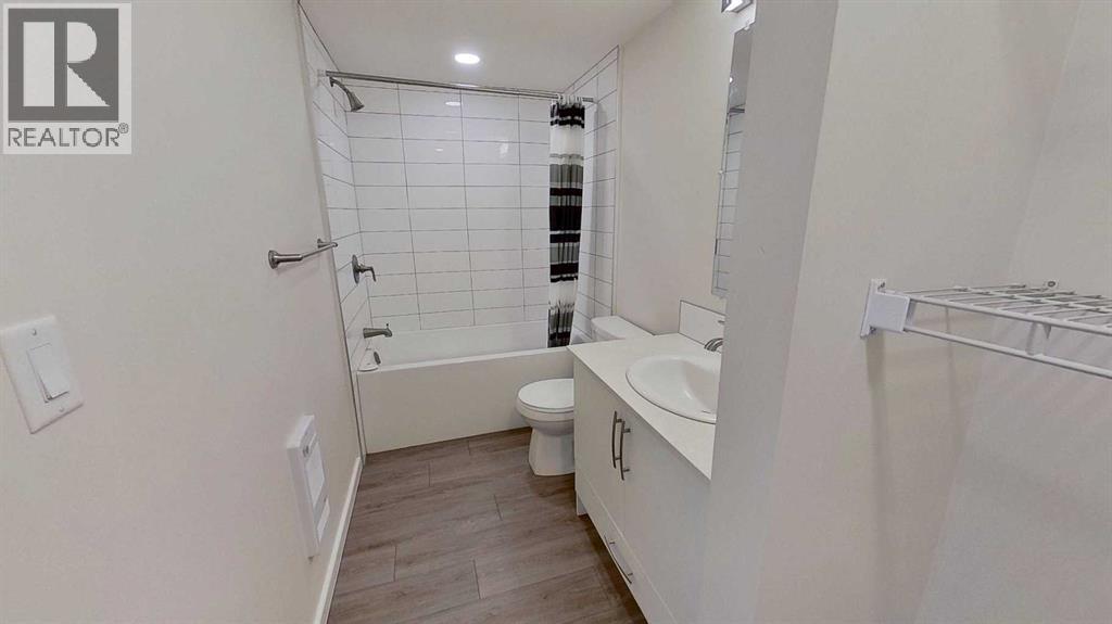 4816 52 Street Property Photo 42