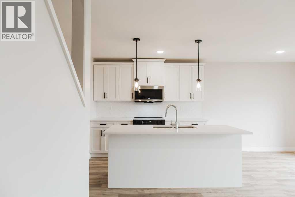 9615 Hillcrest Drive Property Photo 14