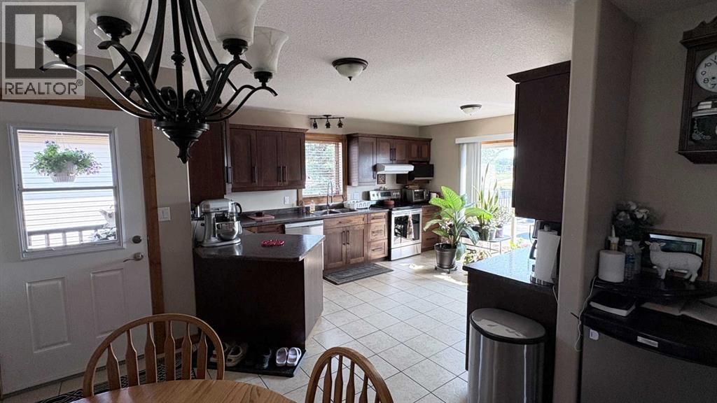 253 Westview Crescent Property Photo 12