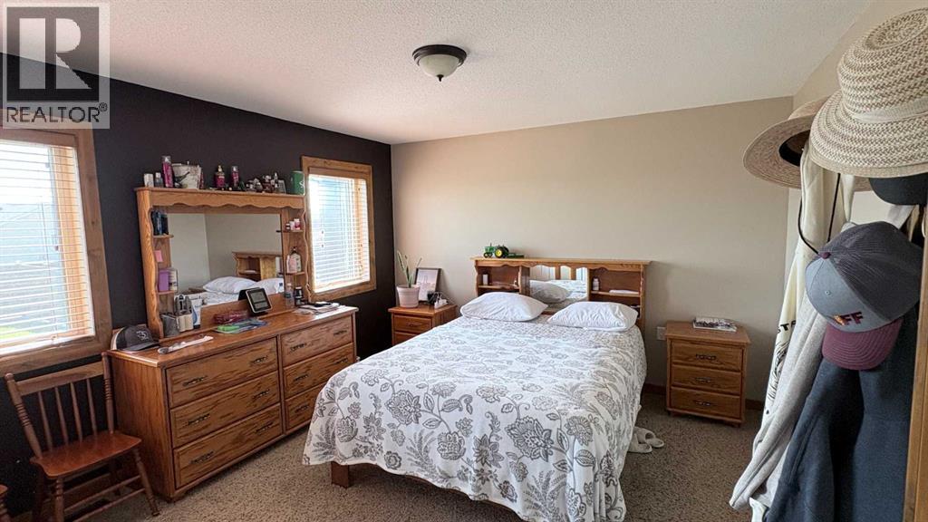 253 Westview Crescent Property Photo 15