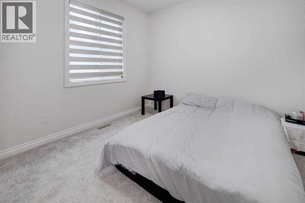351 Baywater Common Sw Property Photo 17