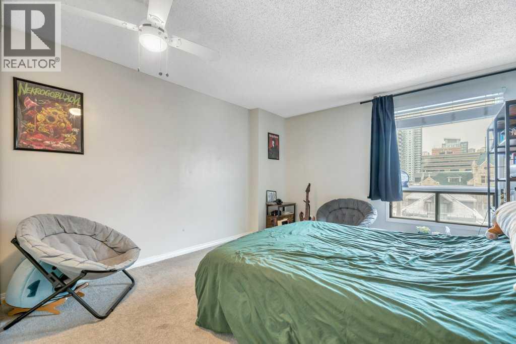 924 14 Avenue Southwest Property Photo 17