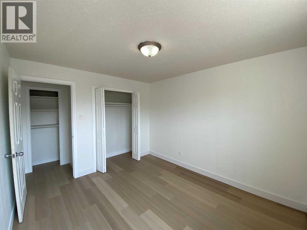 222 Mayor Magrath Drive North Property Photo 13