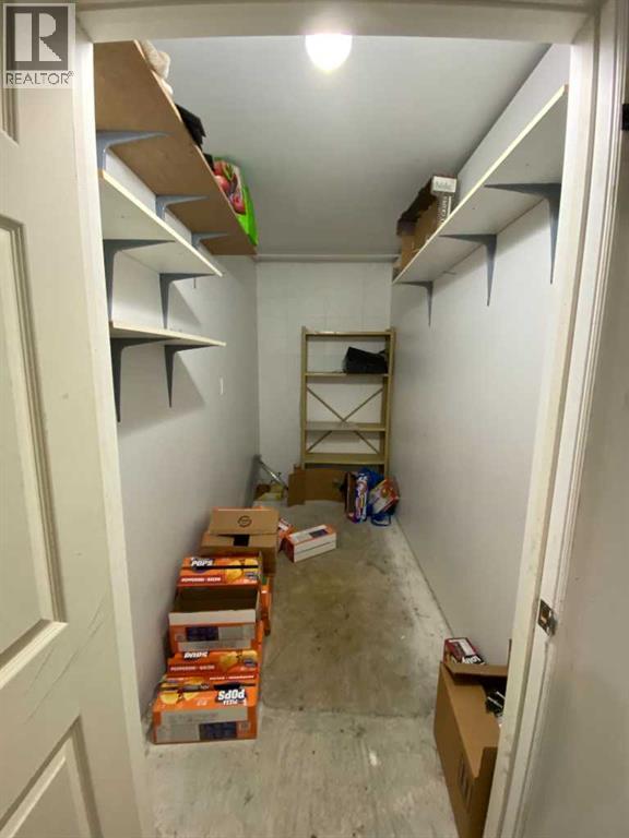 222 Mayor Magrath Drive North Property Photo 16