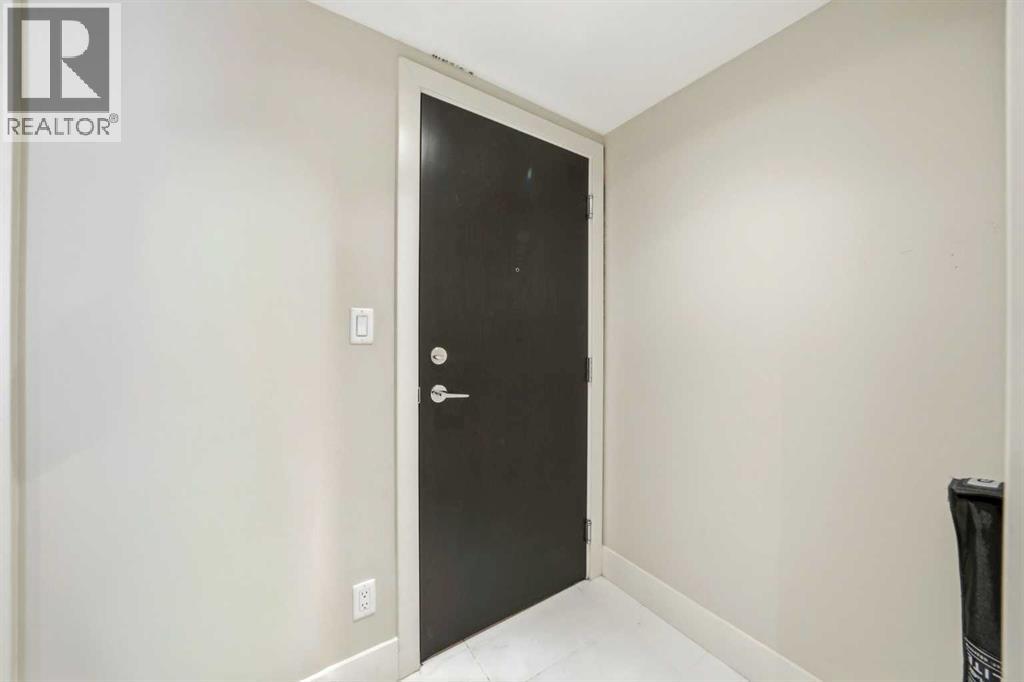 1111 10 Street Southwest Property Photo 4
