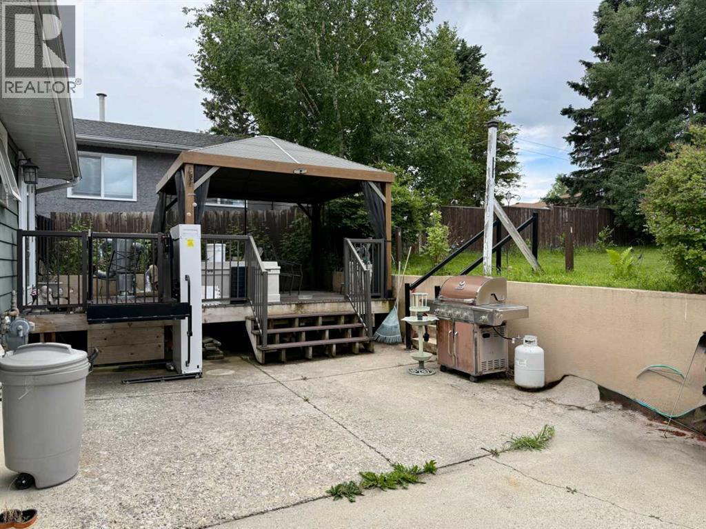 178 Hansen Drive Property Photo 23